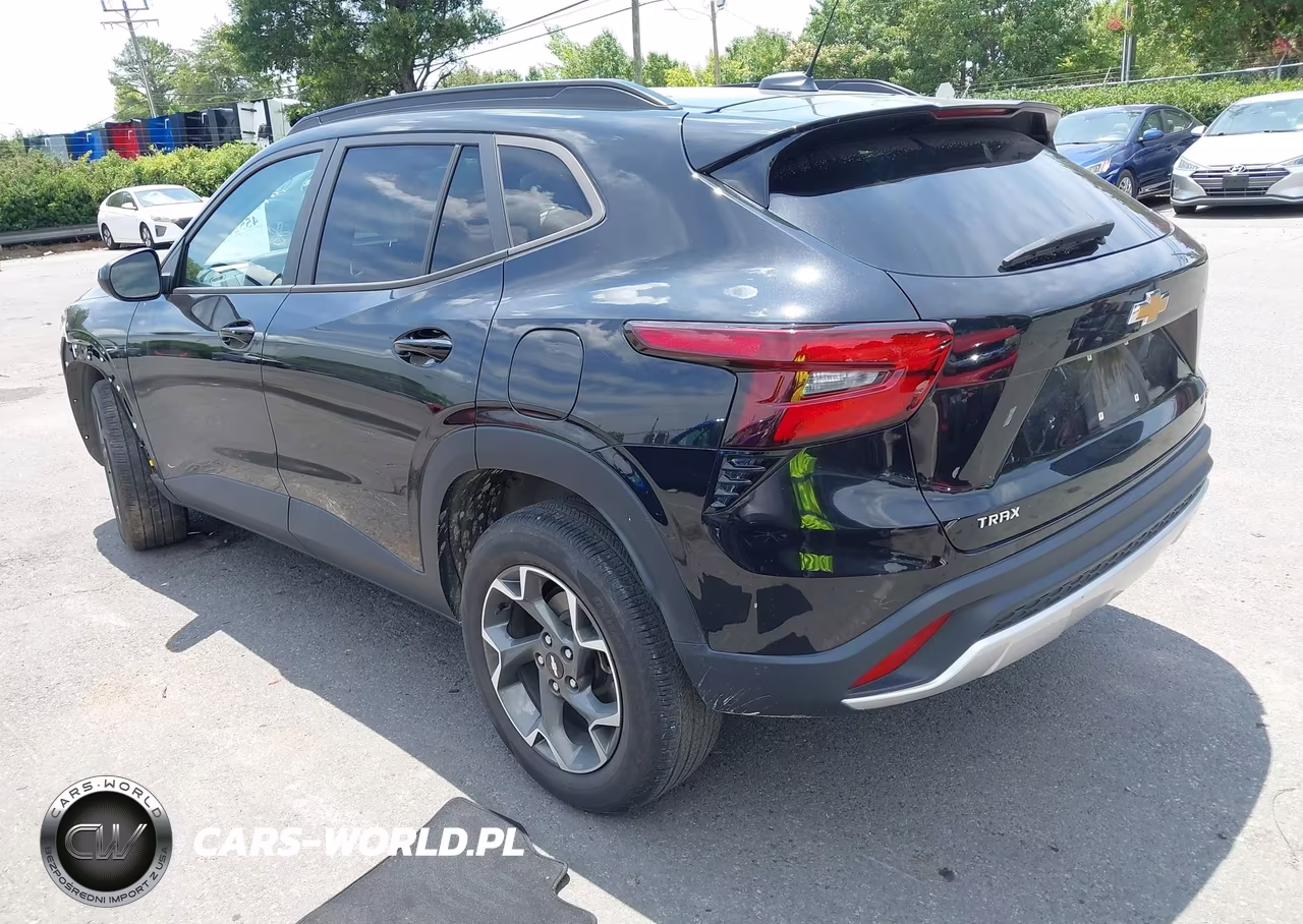 2024 Chevrolet Trax Fwd Lt VIN:KL77LHE22RC051068 - 3