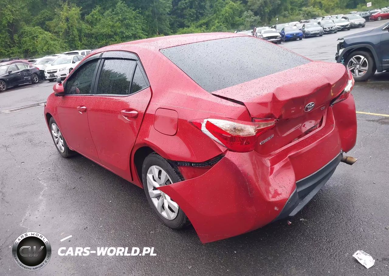2017 Toyota Corolla Le VIN:2T1BURHE3HC764606 - 3