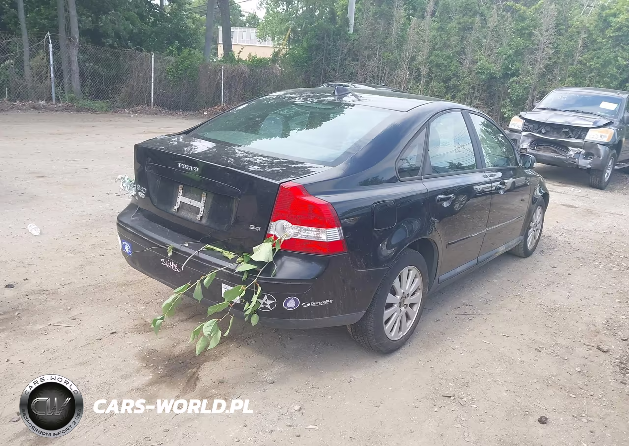 2005 Volvo S40 2.4I A-2.4I A Sr-2.4I M-2.4I M Sr VIN:YV1MS390452115643 - 4