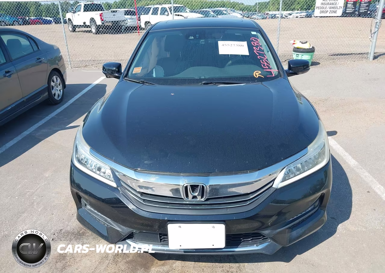2016 Honda Accord Touring VIN:1HGCR3F97GA021136 - 12