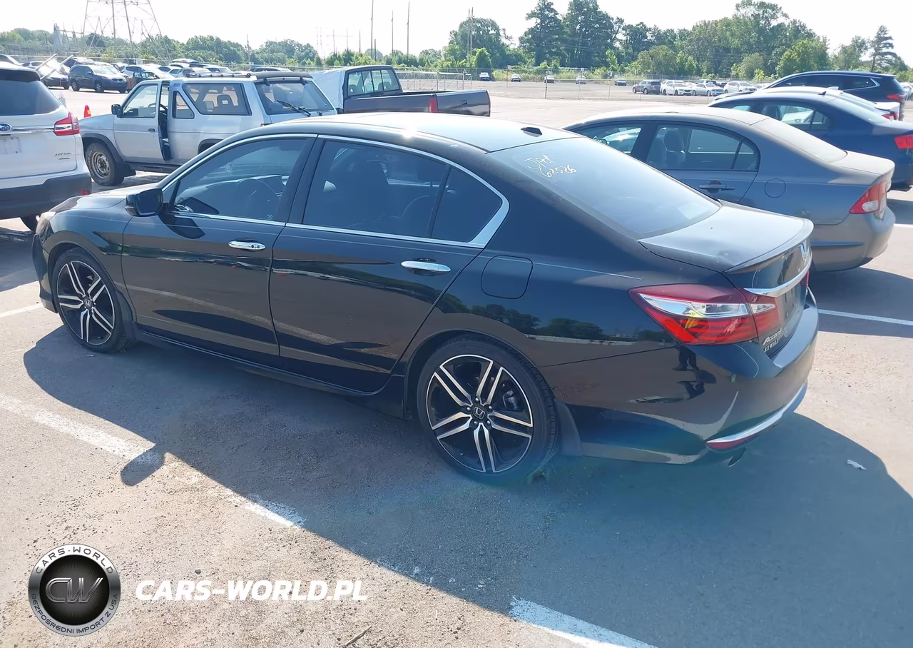 2016 Honda Accord Touring VIN:1HGCR3F97GA021136 - 3