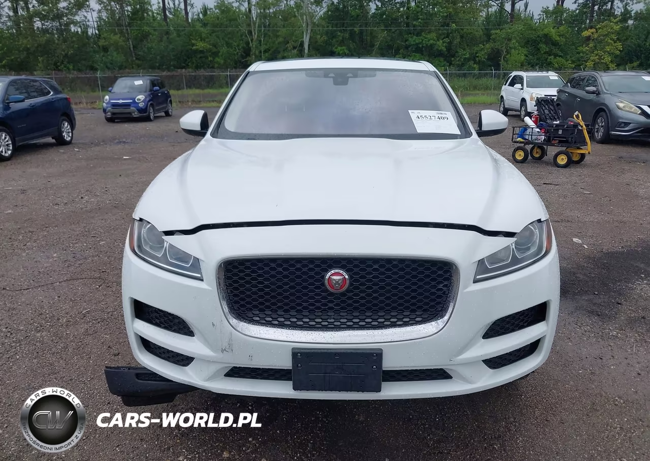 2017 Jaguar F-Pace 35T Premium VIN:SADCJ2BV5HA092120 - 12