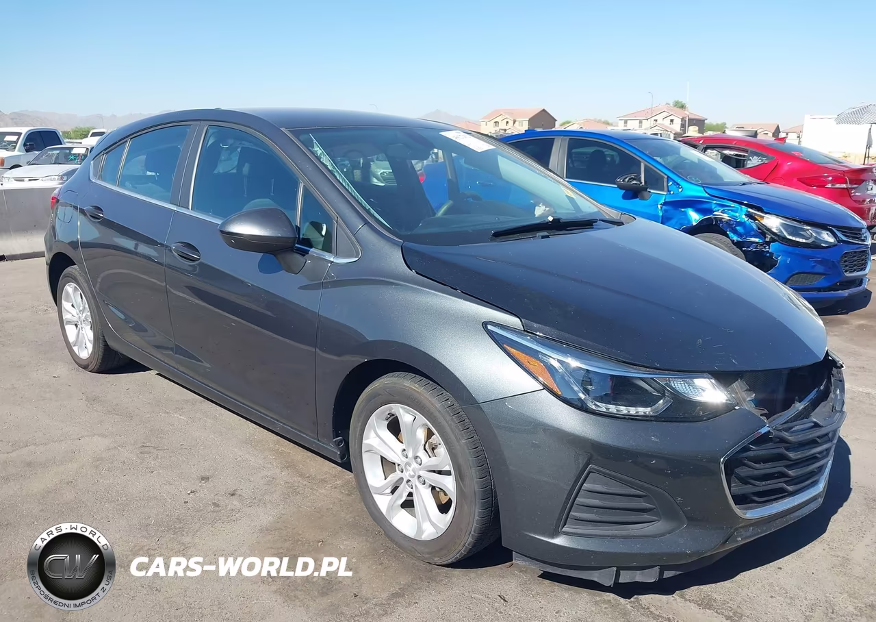 2019 Chevrolet Cruze Lt – zdjęcie 1 z 16