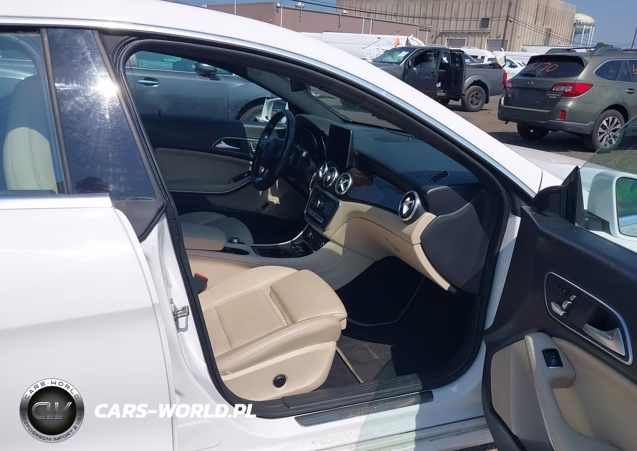 2018 Mercedes-Benz Cla 250 VIN:WDDSJ4EB1JN696112 - 5
