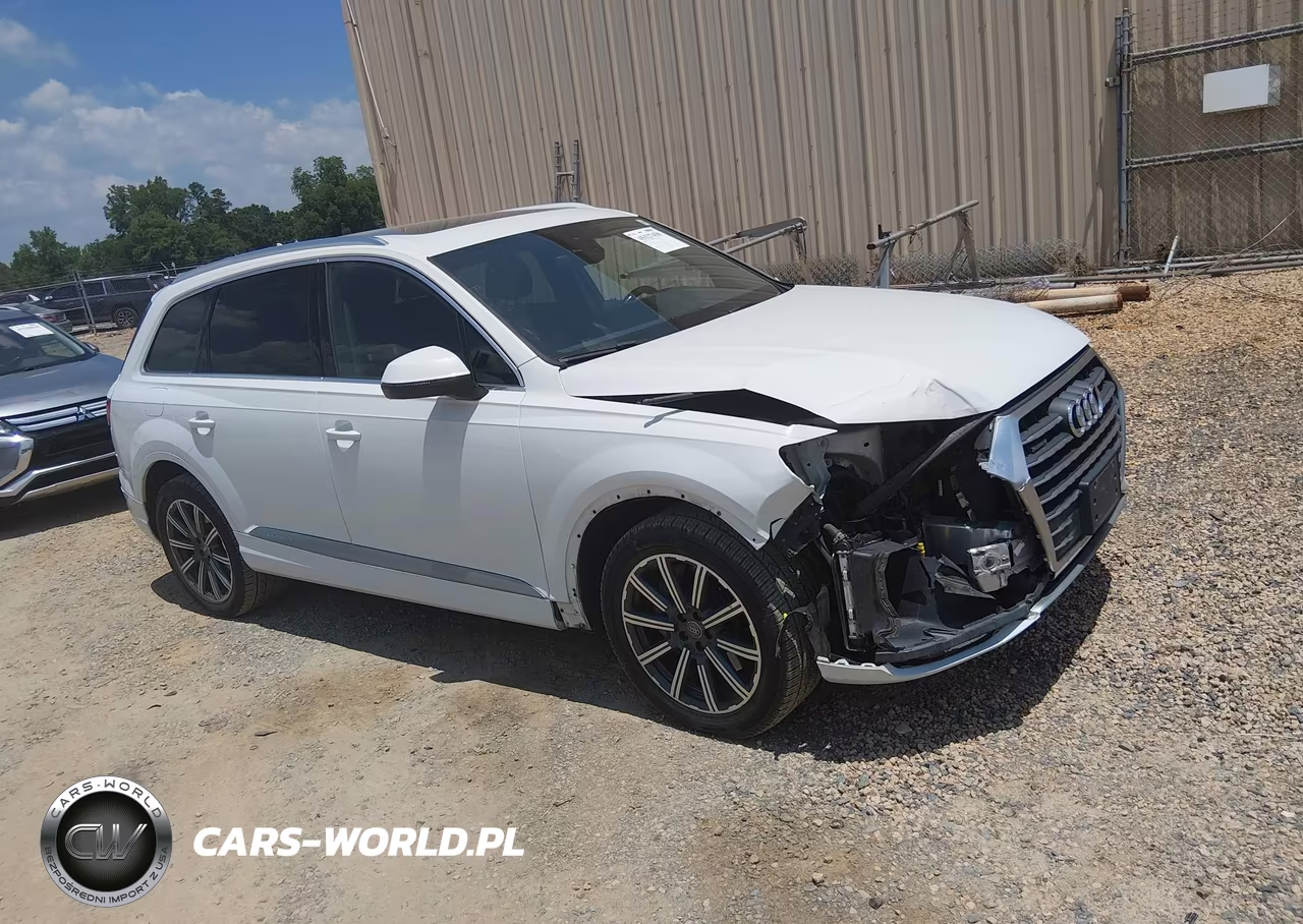2017 Audi Q7 3.0T Premium VIN:WA1LAAF77HD030339 - 1