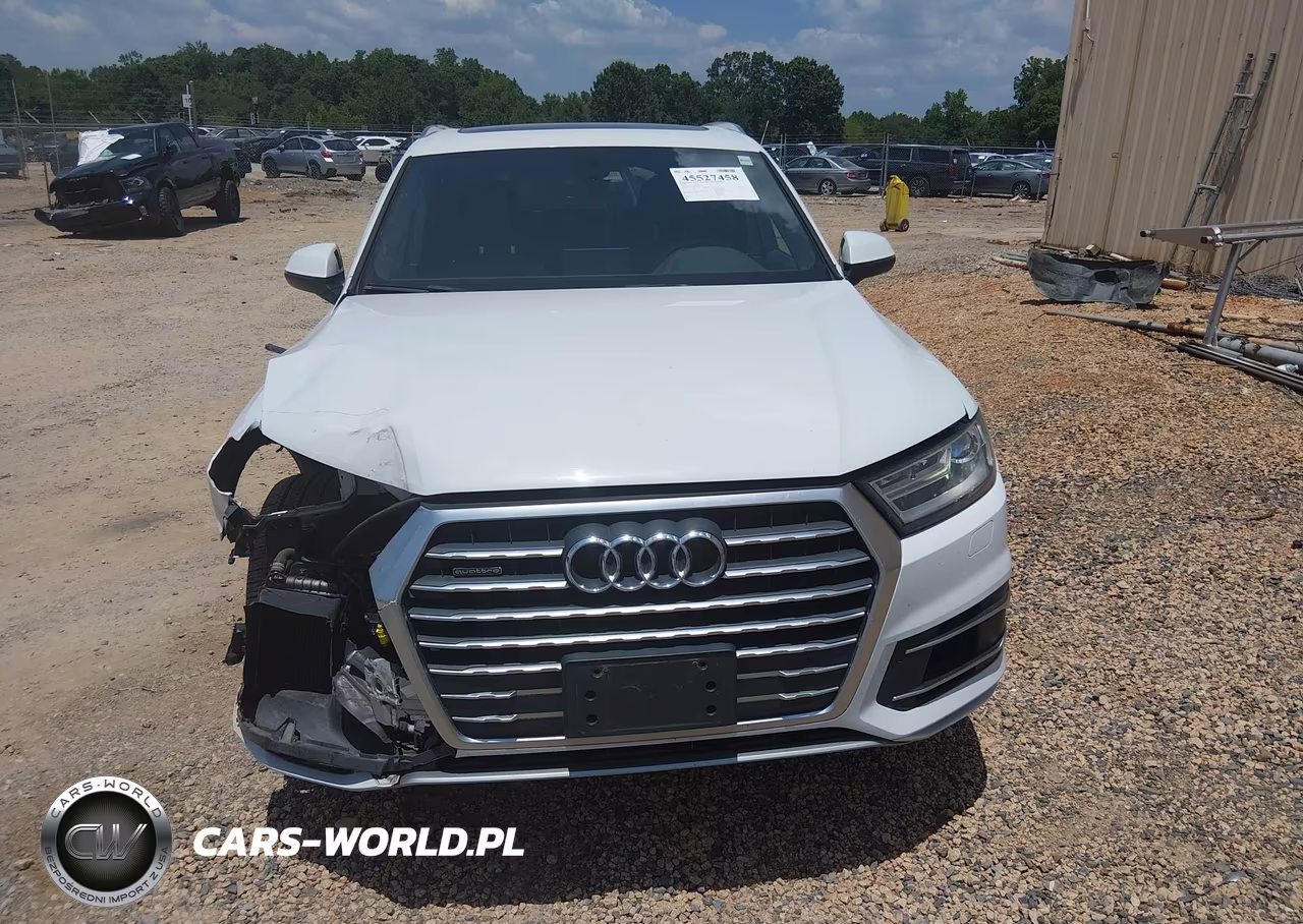 2017 Audi Q7 3.0T Premium VIN:WA1LAAF77HD030339 - 12