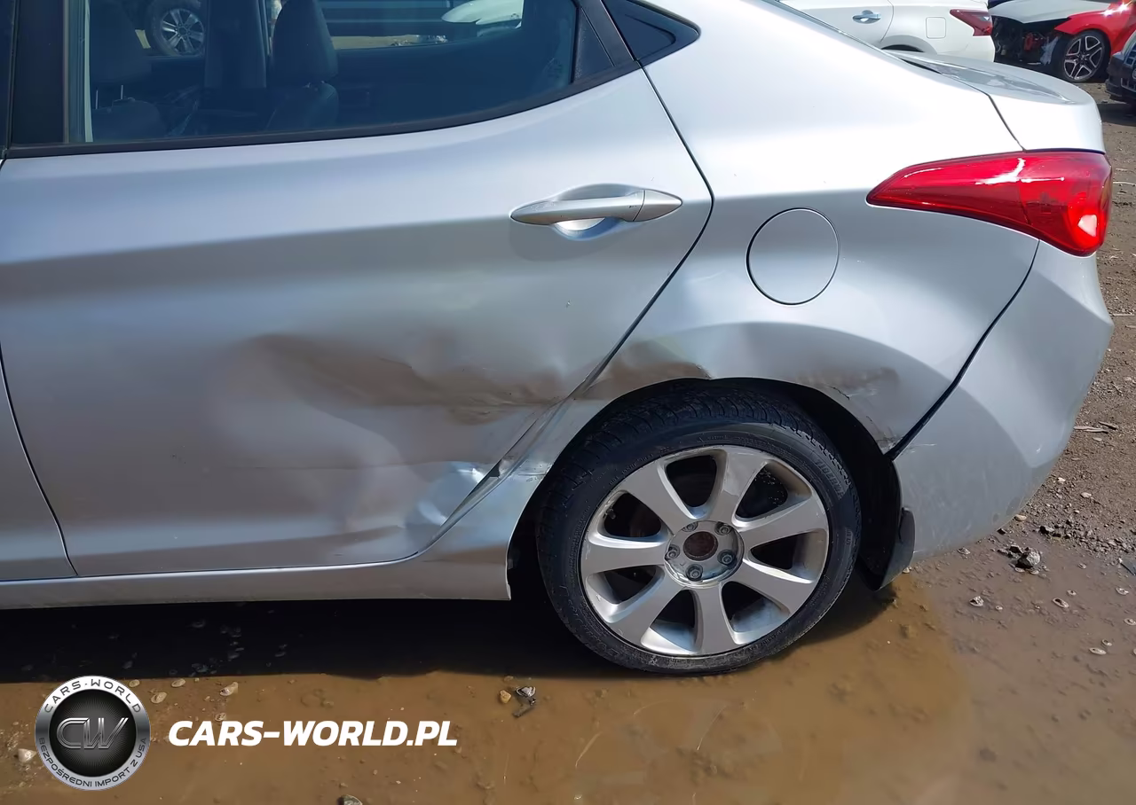 2013 Hyundai Elantra Limited VIN:5NPDH4AE7DH323322 - 6