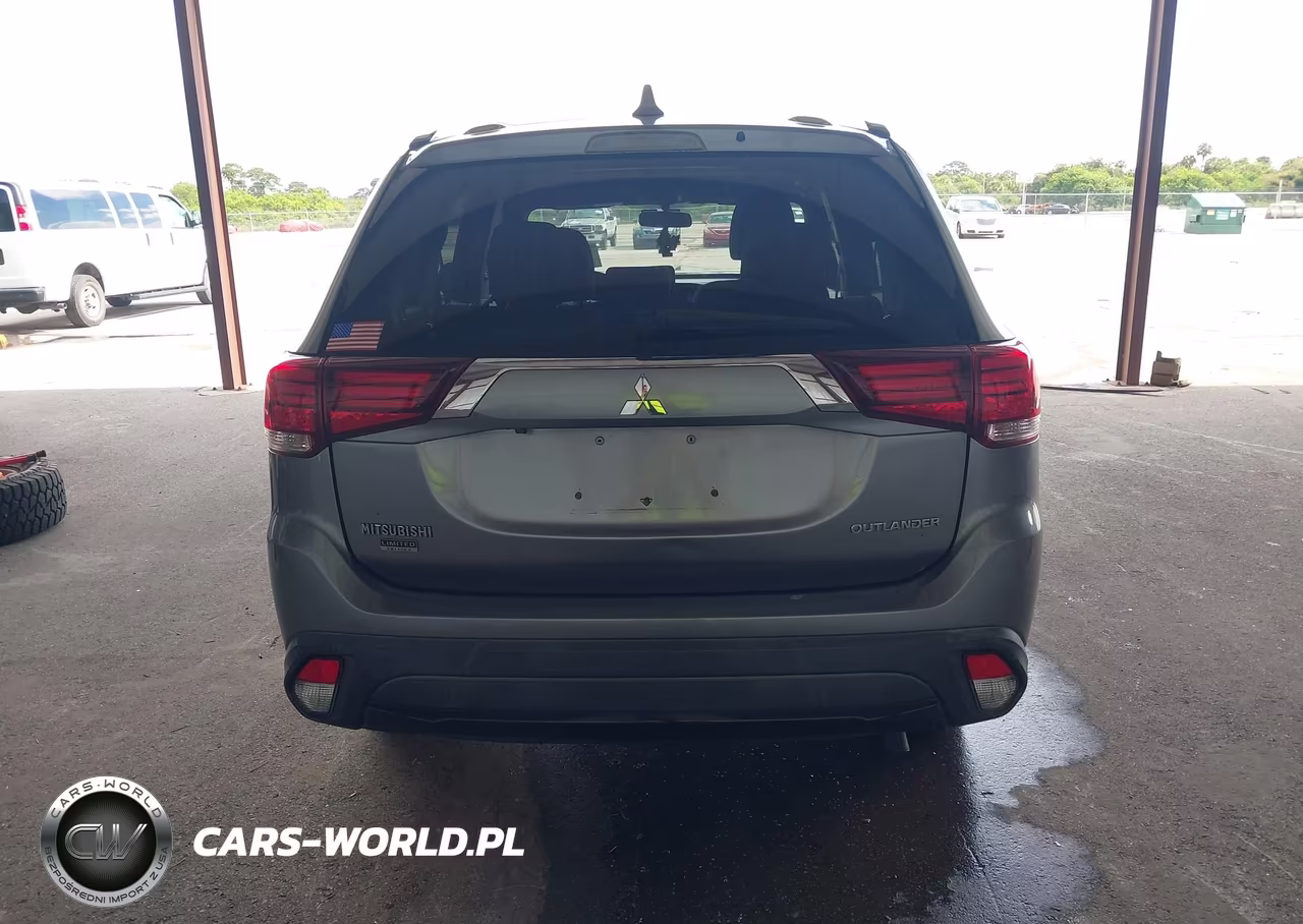 2018 Mitsubishi Outlander Le VIN:JA4AZ3A34JZ022109 - 16