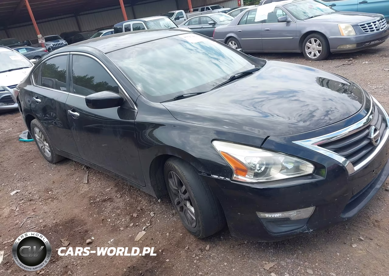 2015 Nissan Altima 2.5 S – zdjęcie 1 z 11