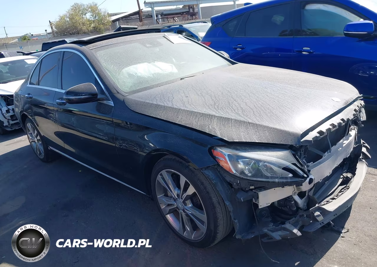 2016 Mercedes-Benz C 300 Luxury – zdjęcie 1 z 19