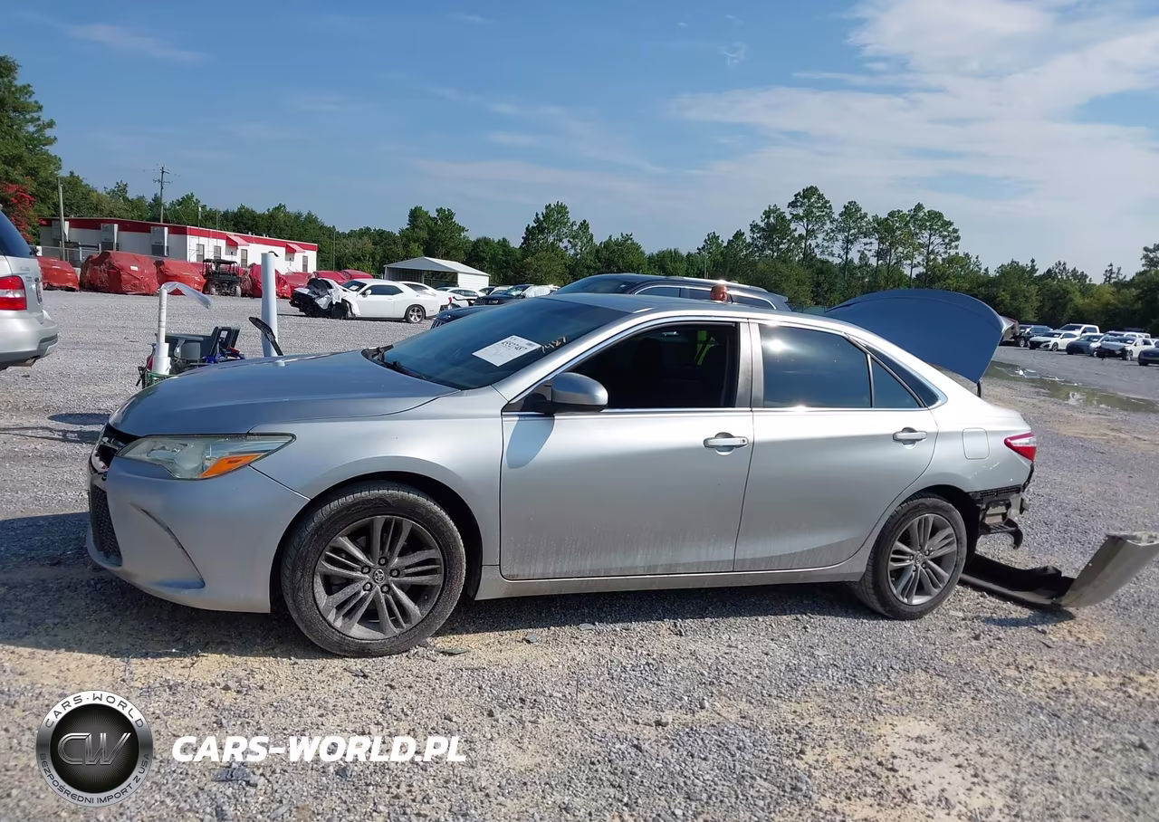 2017 Toyota Camry Se VIN:4T1BF1FK6HU338329 - 14