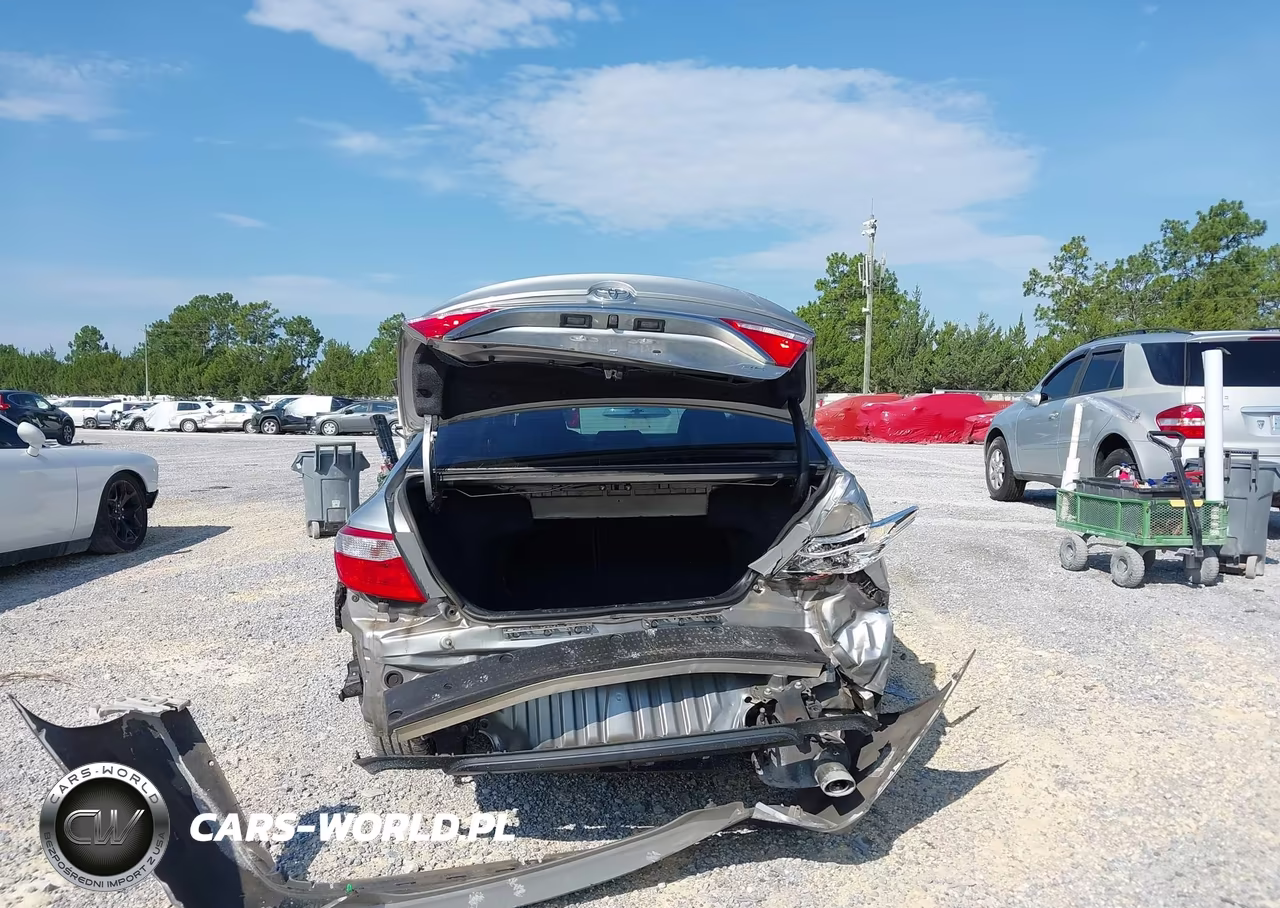 2017 Toyota Camry Se VIN:4T1BF1FK6HU338329 - 16