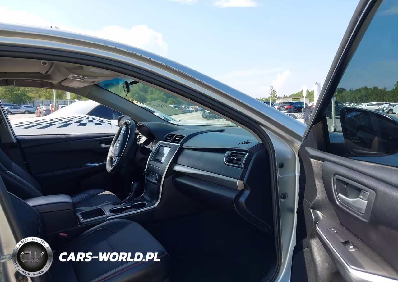 2017 Toyota Camry Se VIN:4T1BF1FK6HU338329 - 5
