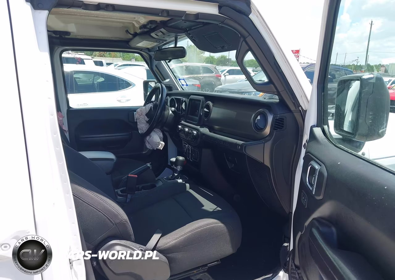 2021 Jeep Wrangler Unlimited Sport S 4X4 VIN:1C4HJXDN8MW645481 - 5