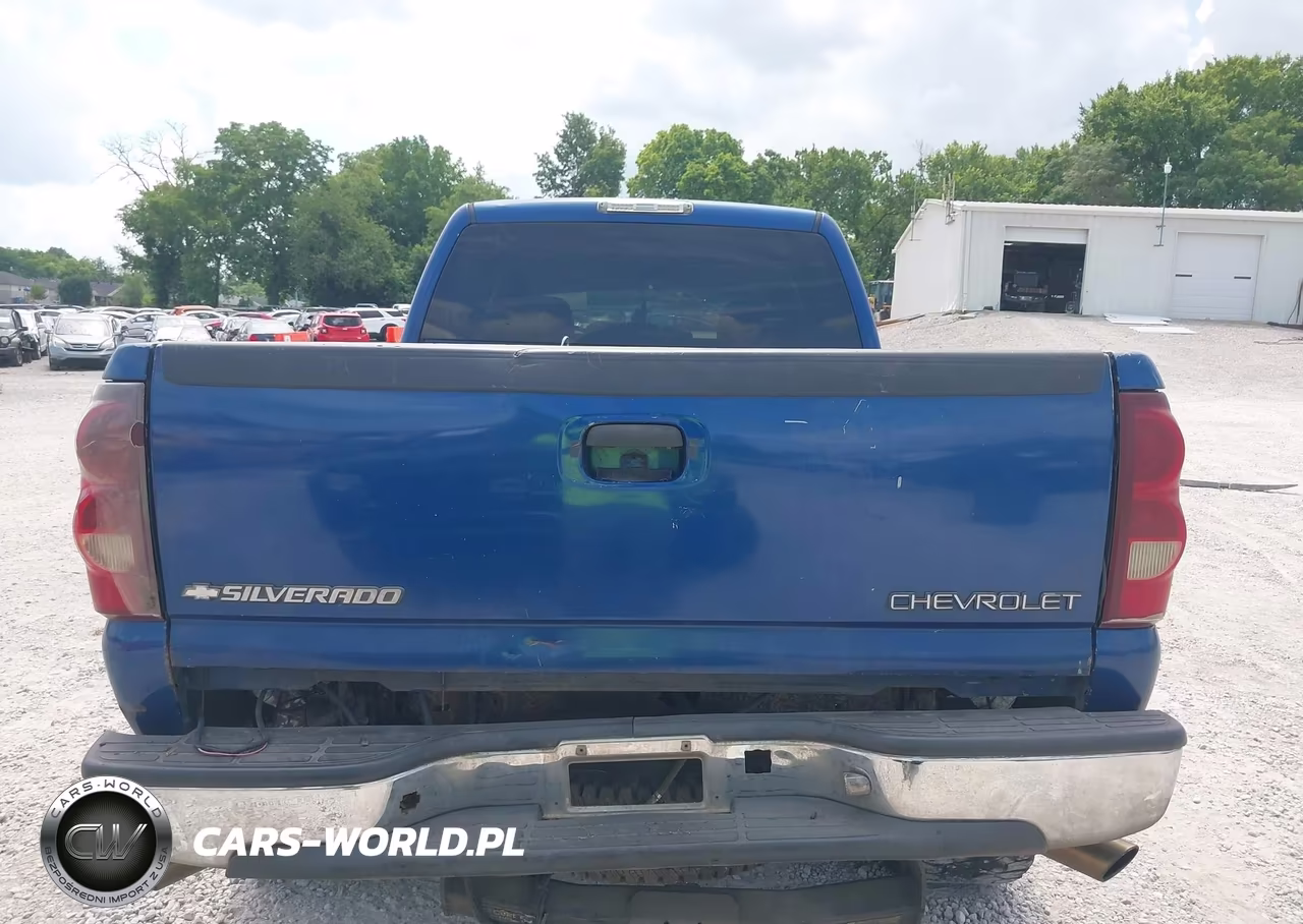 2003 Chevrolet Silverado 2500Hd Ls VIN:1GCHK23U03F150781 - 16