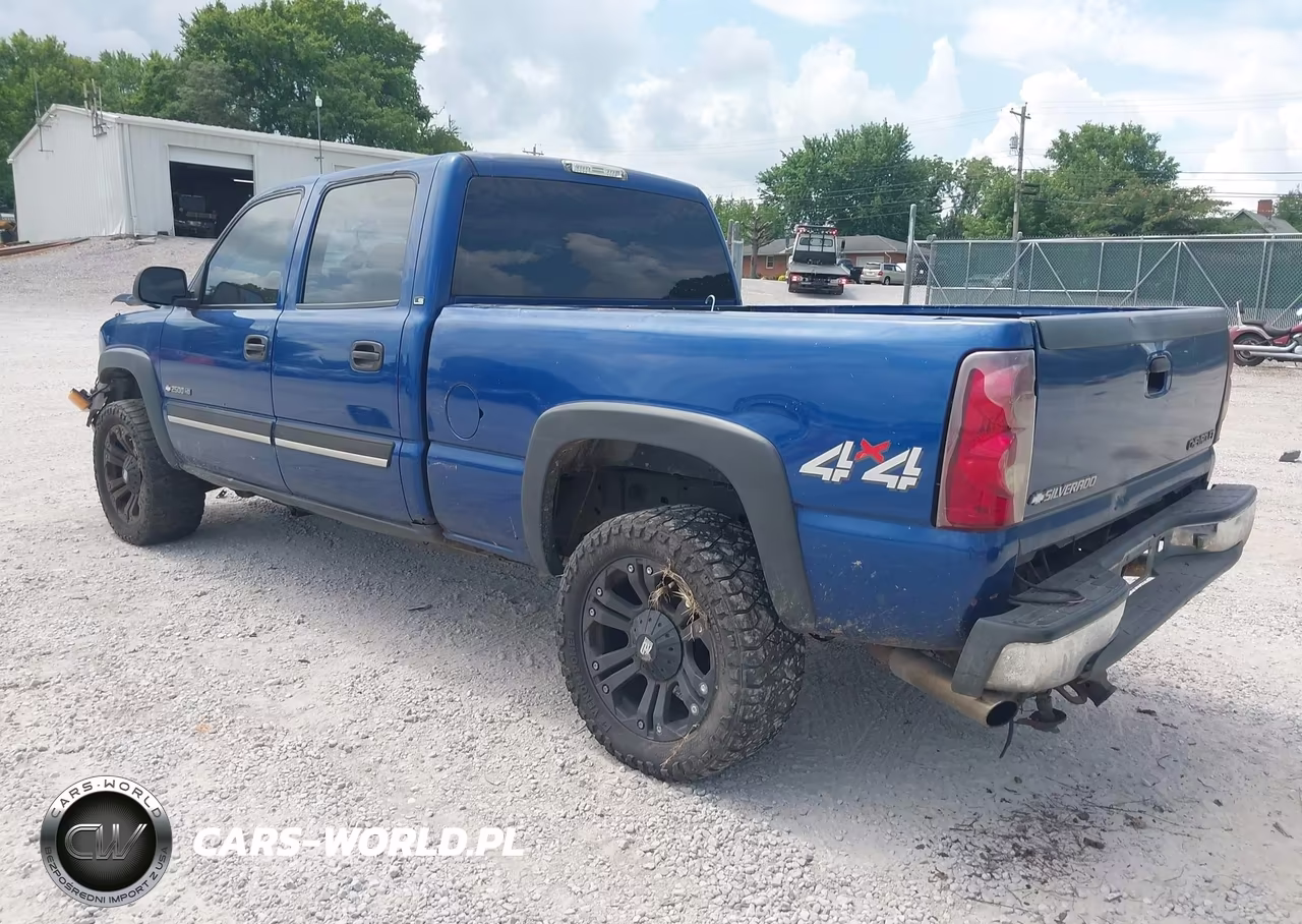 2003 Chevrolet Silverado 2500Hd Ls VIN:1GCHK23U03F150781 - 3