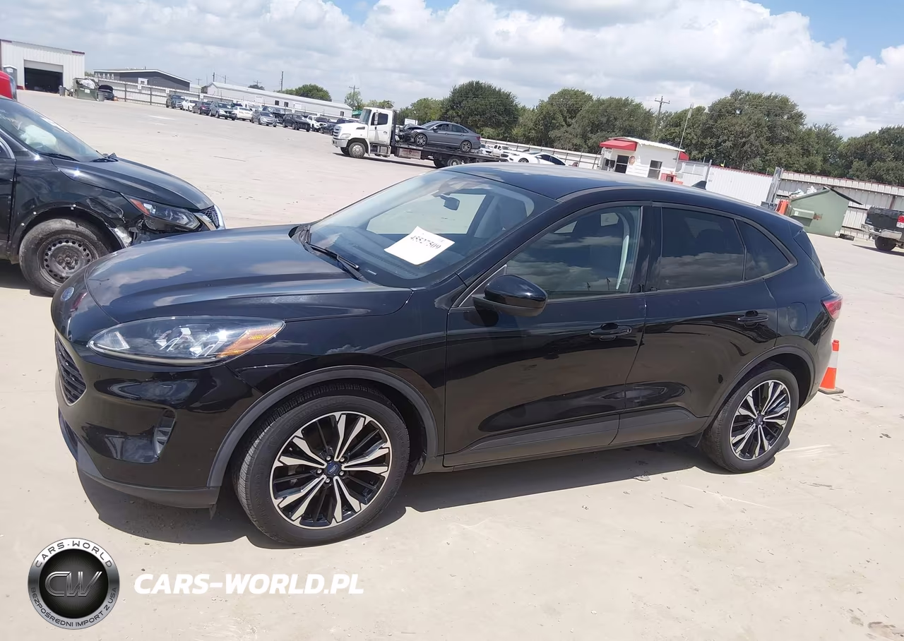 2021 Ford Escape Se VIN:1FMCU0G6XMUB09233 - 14