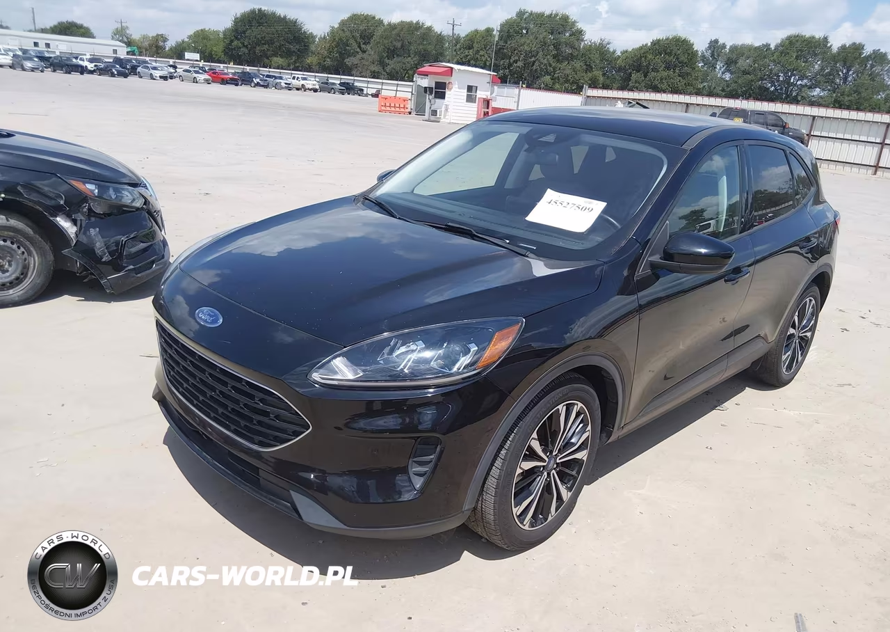 2021 Ford Escape Se VIN:1FMCU0G6XMUB09233 - 2