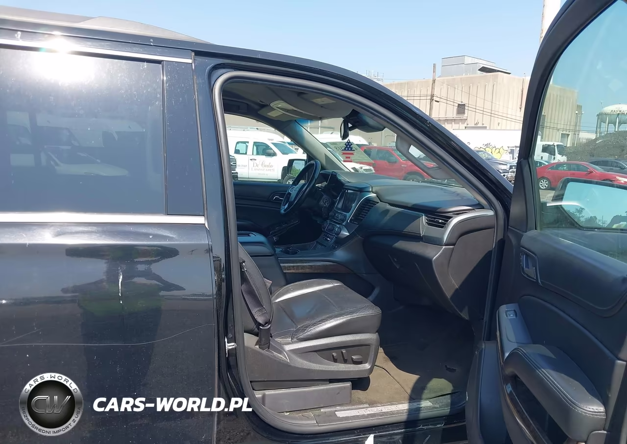 2016 Chevrolet Suburban Lt VIN:1GNSKHKC7GR165940 - 5