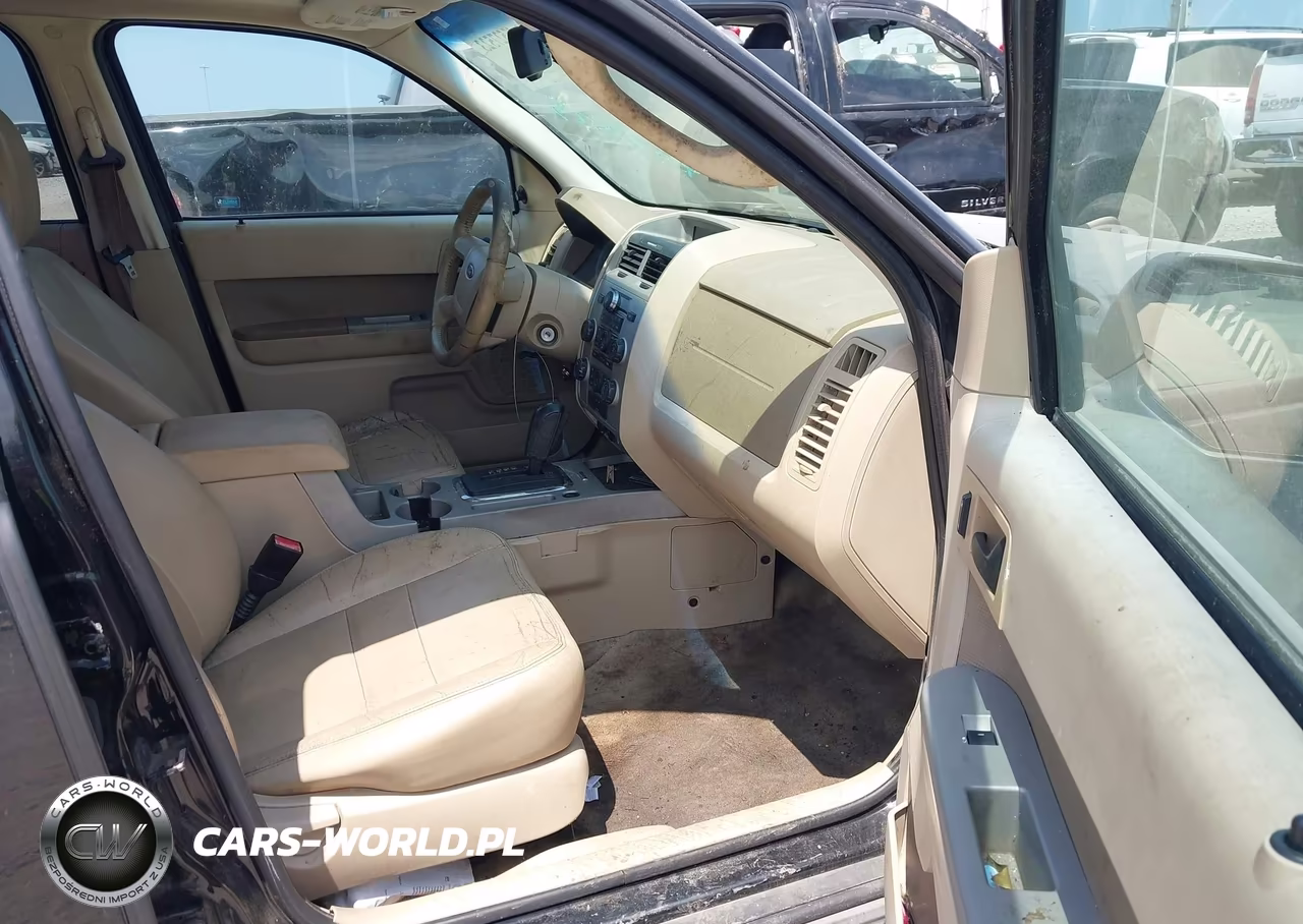 2010 Ford Escape Xlt VIN:1FMCU0DG2AKA71873 - 5