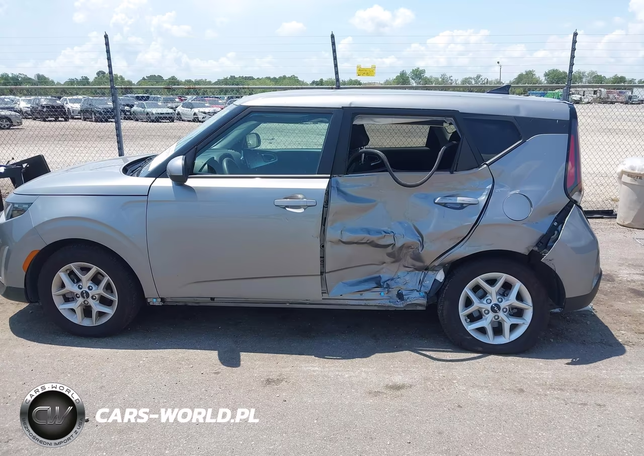 2025 Kia Soul Lx VIN:KNDJ23AU0S7949768 - 14