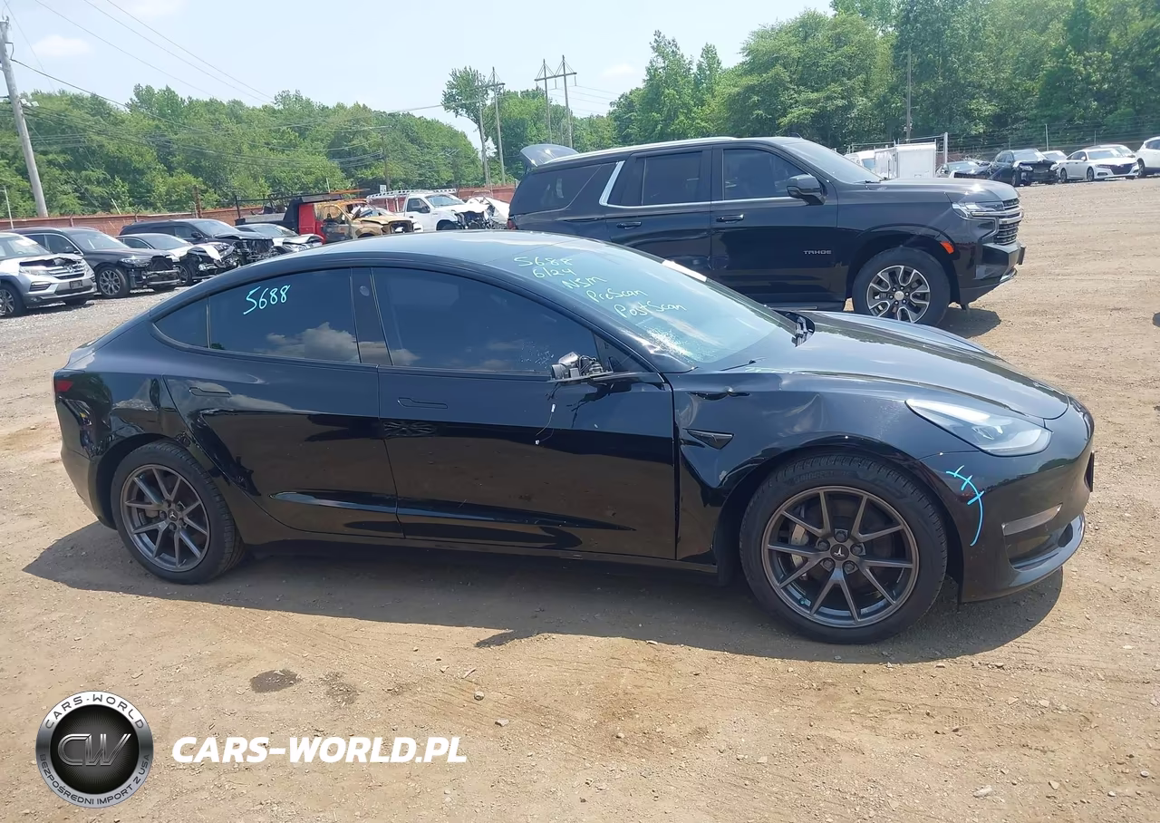 2021 Tesla Model 3 Long Range Dual Motor All-Wheel Drive VIN:5YJ3E1EB2MF979493 - 13