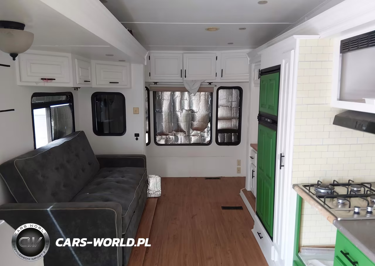 2008 Carriage Other VIN:16F62E5R281A08781 - 5
