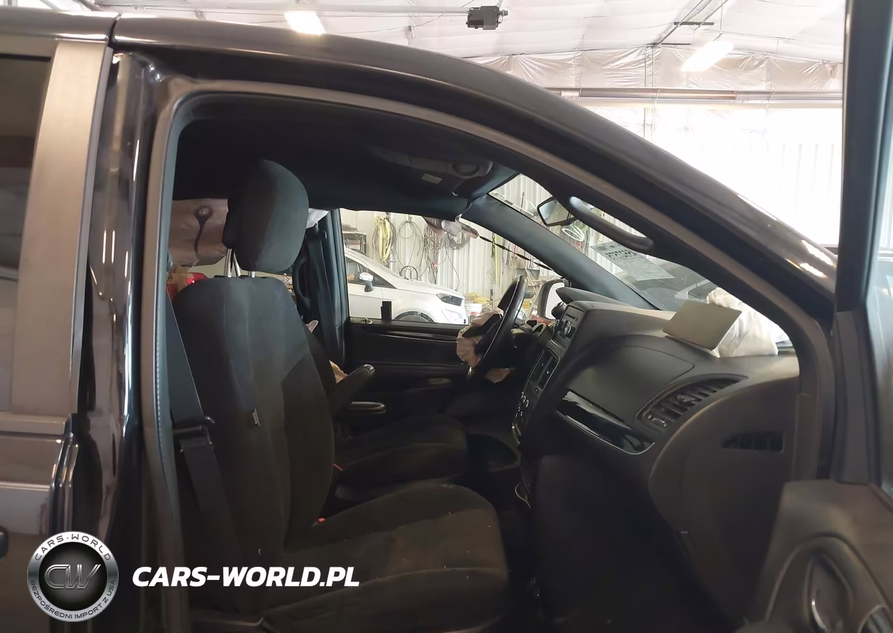 2015 Dodge Grand Caravan Se Plus VIN:2C4RDGBGXFR704641 - 5