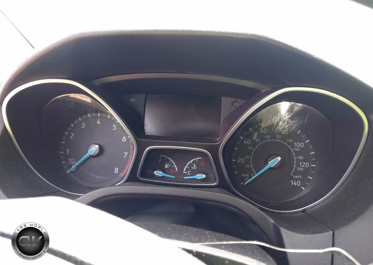 2016 Ford Focus Se VIN:1FADP3F21GL262437 - 7