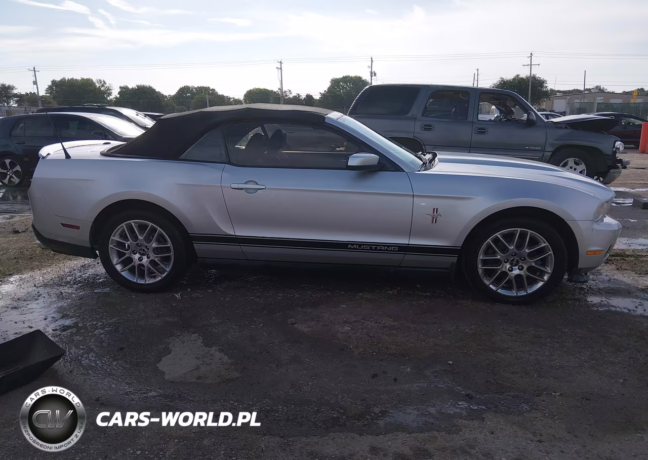 2012 Ford Mustang V6-V6 Premium VIN:1ZVBP8EM4C5220325 - 13