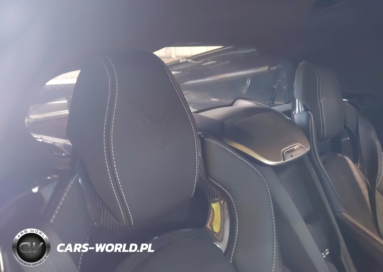 2025 Chevrolet Corvette E-Ray 3Lz VIN:1G1YM2D45S5501223 - 8