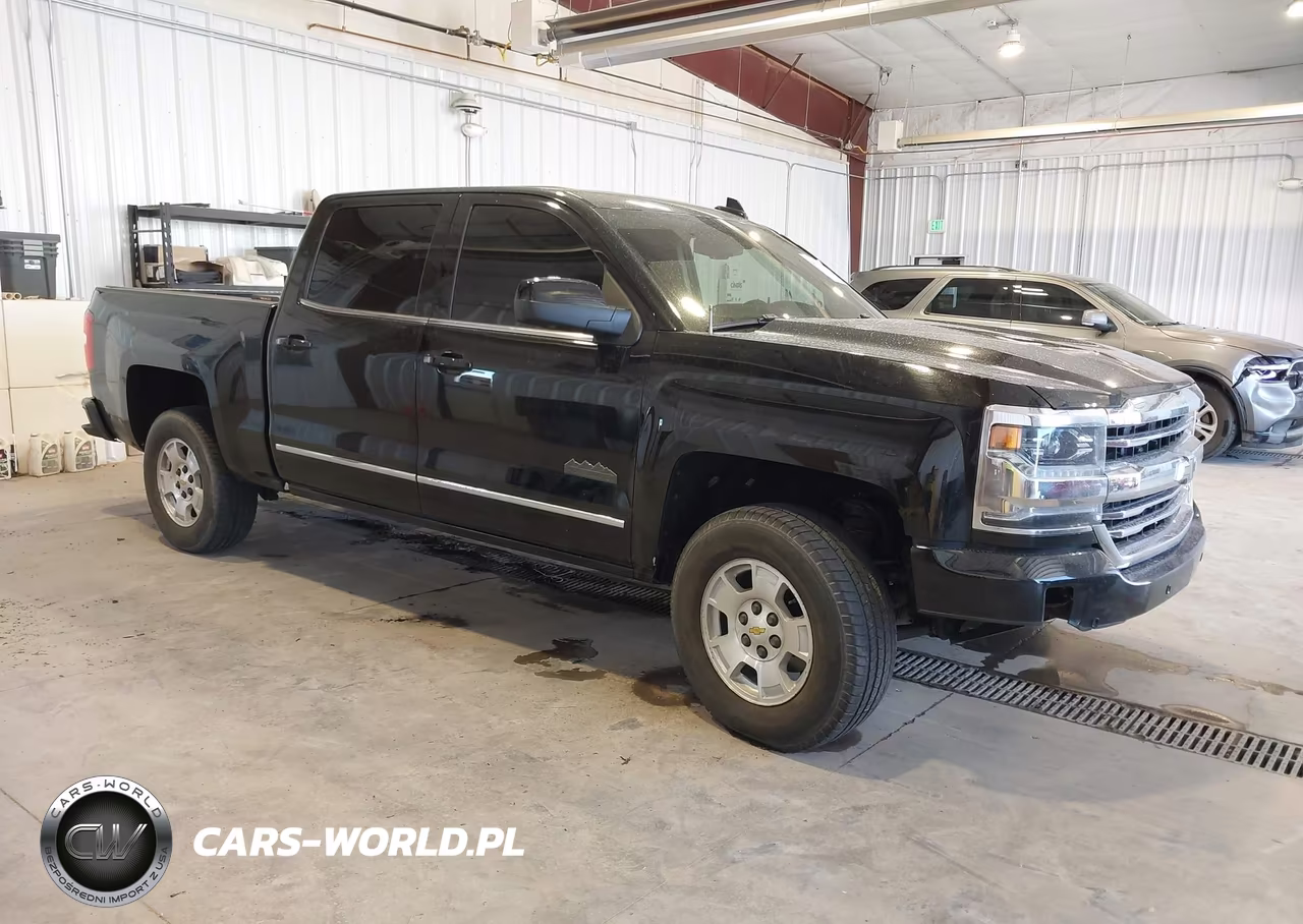 2018 Chevrolet Silverado 1500 High Country – zdjęcie 1 z 16