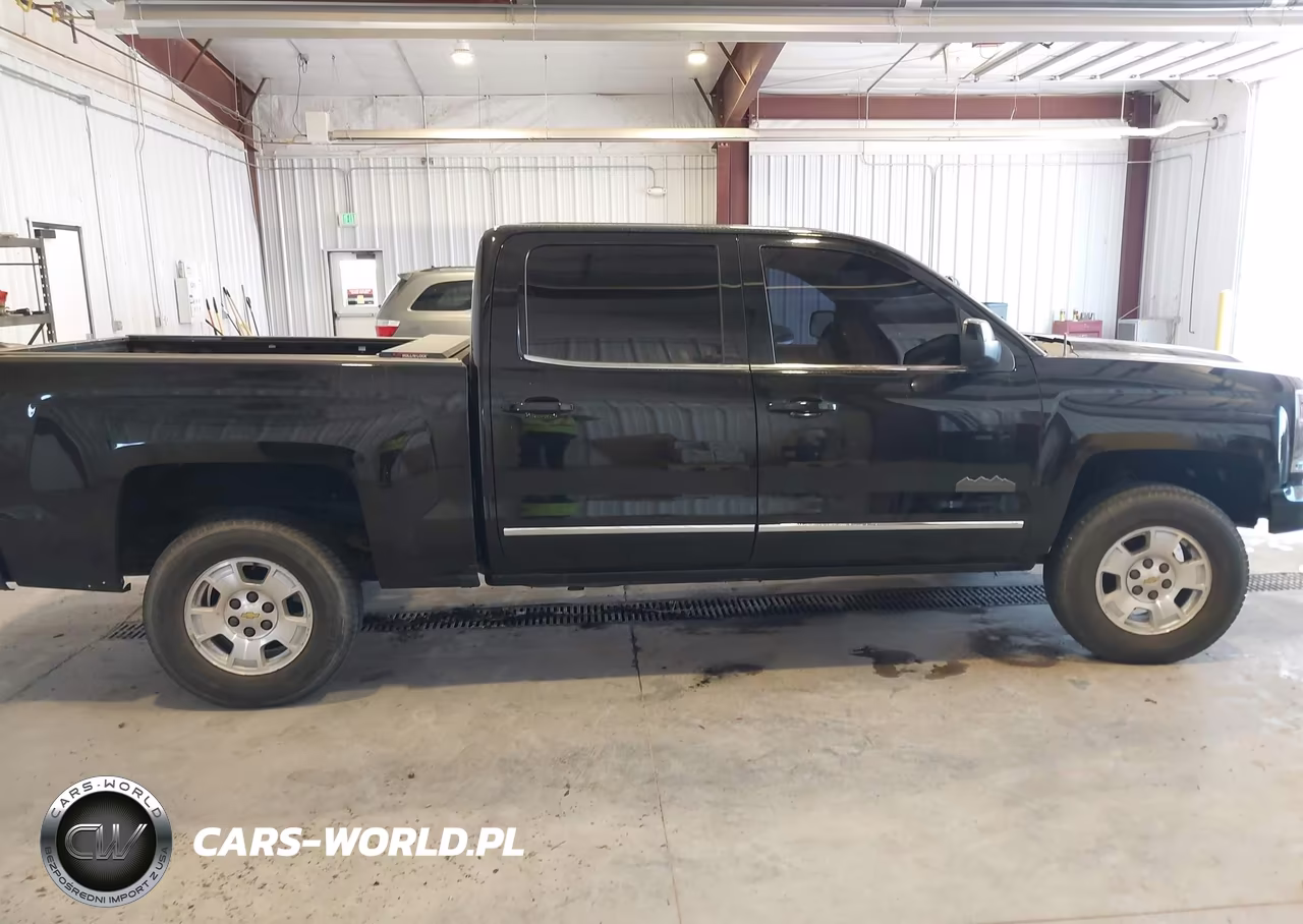 2018 Chevrolet Silverado 1500 High Country VIN:3GCUKTEJ2JG117591 - 13