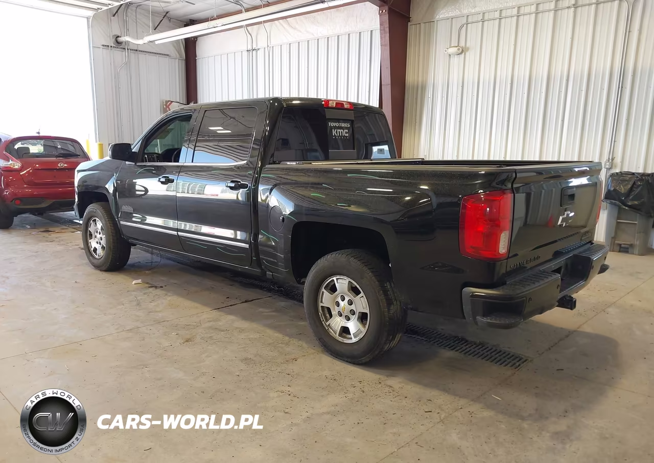2018 Chevrolet Silverado 1500 High Country VIN:3GCUKTEJ2JG117591 - 3
