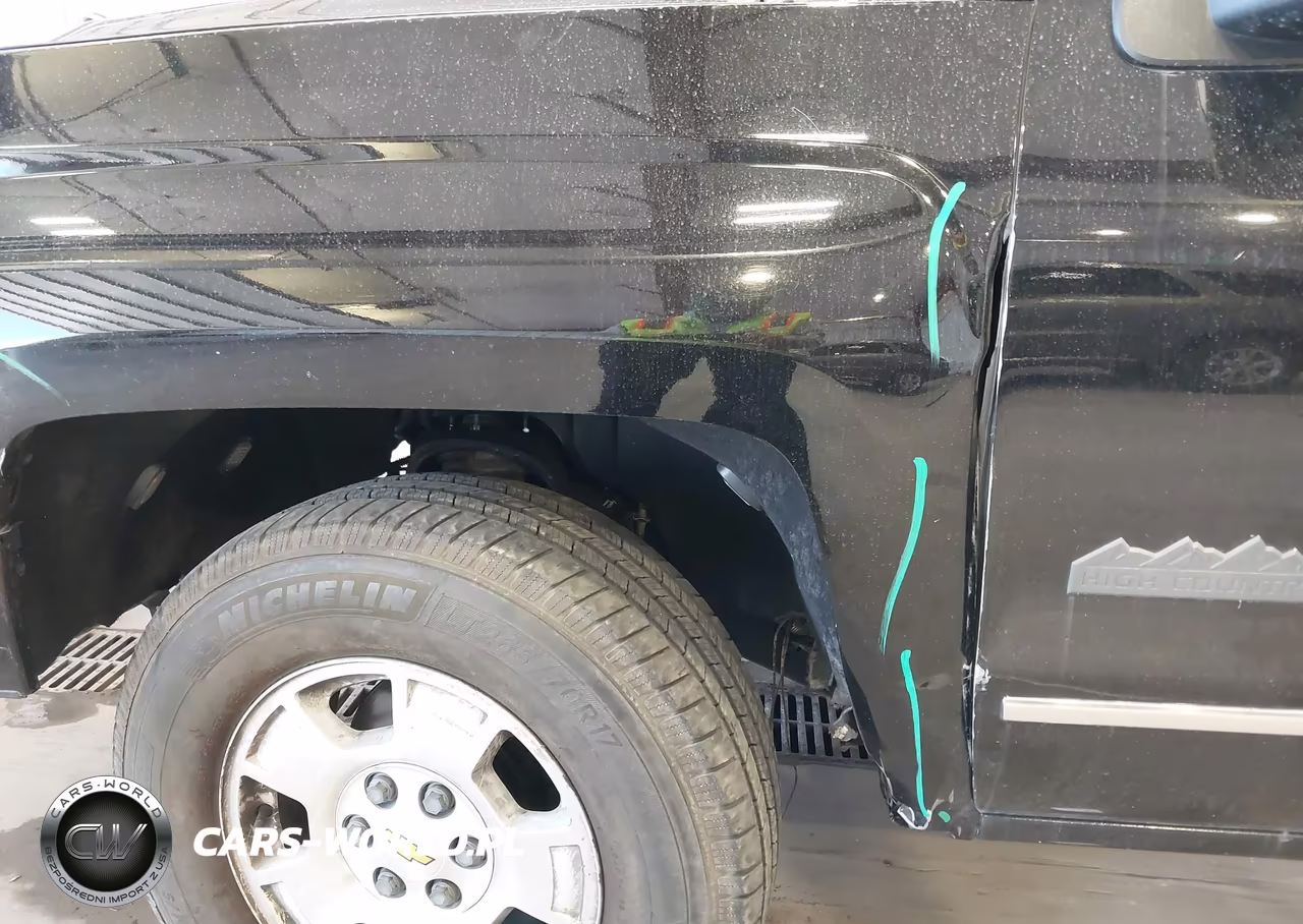 2018 Chevrolet Silverado 1500 High Country VIN:3GCUKTEJ2JG117591 - 6