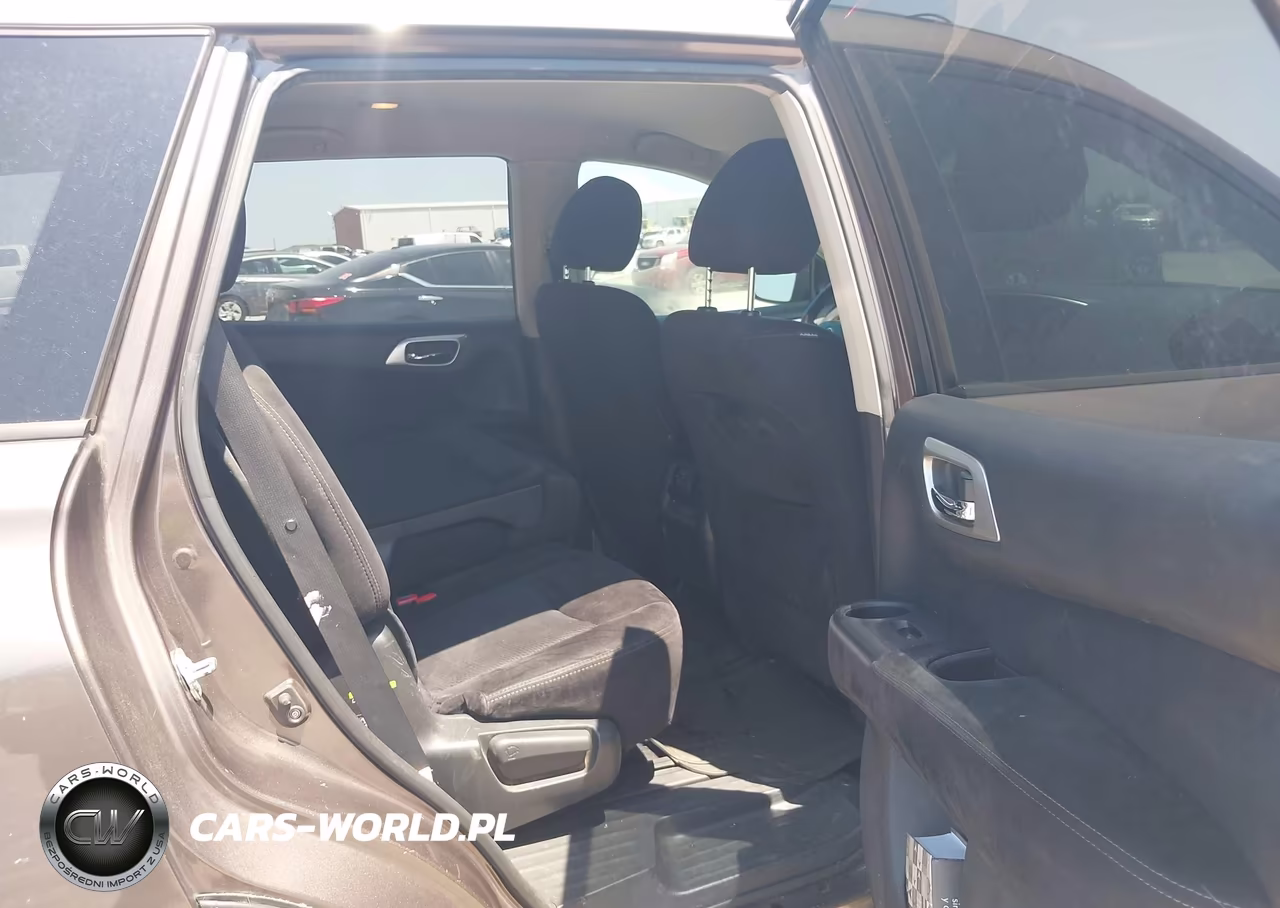 2015 Nissan Pathfinder S VIN:5N1AR2MN6FC606305 - 8