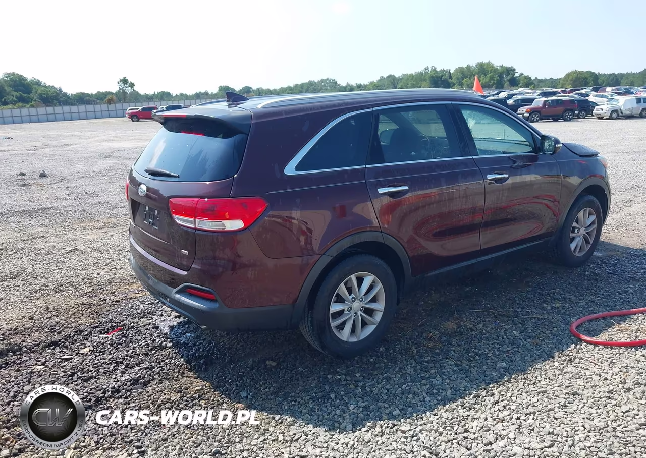 2018 Kia Sorento 2.4L Lx VIN:5XYPG4A37JG361067 - 4