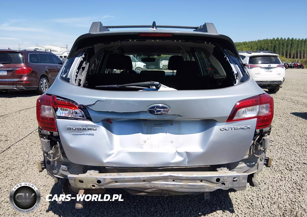 2019 Subaru Outback 2.5I Premium VIN:4S4BSAFC6K3345329 - 17