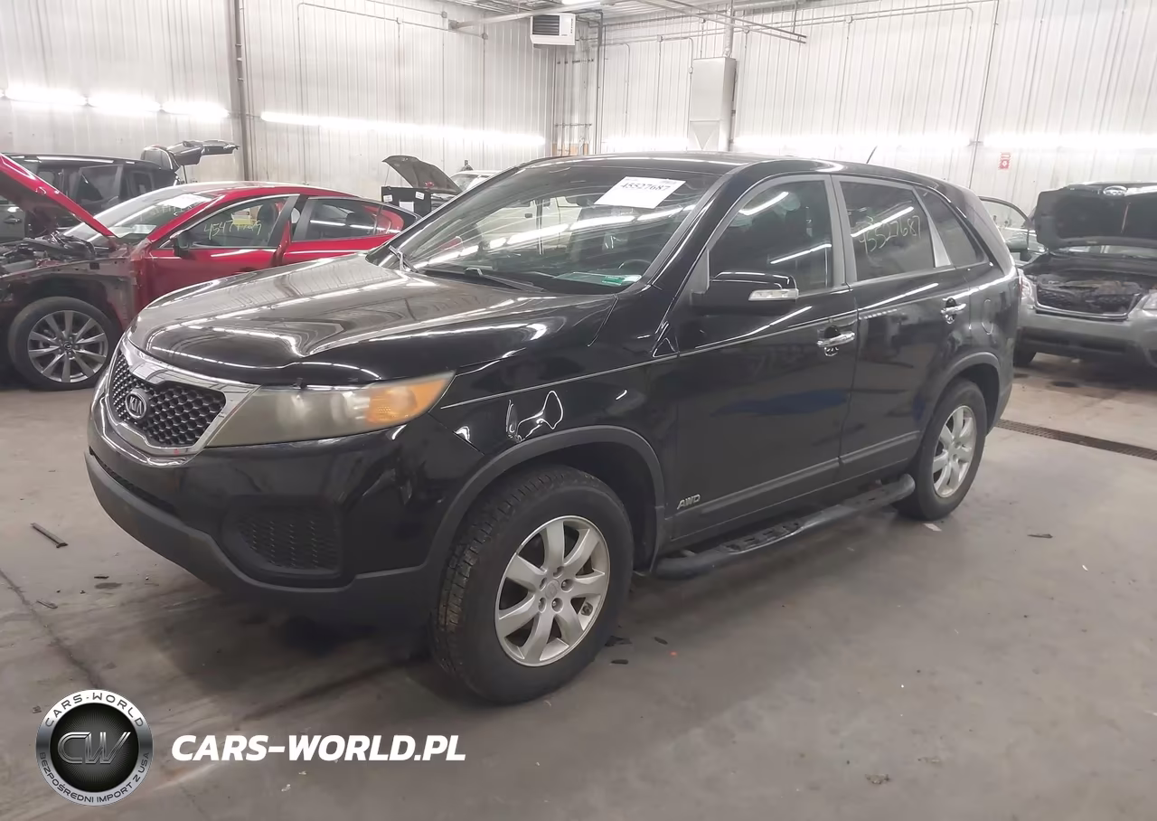 2011 Kia Sorento Lx VIN:5XYKTCA15BG180775 - 2