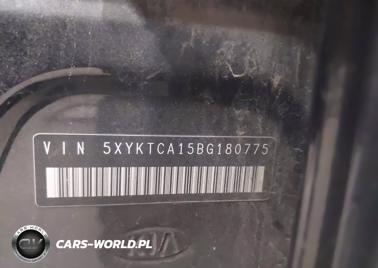 2011 Kia Sorento Lx VIN:5XYKTCA15BG180775 - 9