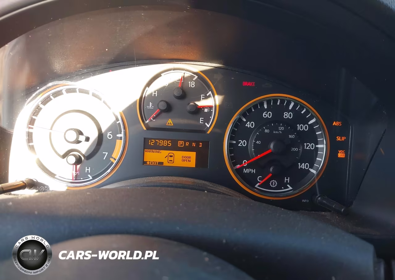 2011 Nissan Armada Platinum VIN:5N1BA0NF4BN624436 - 7