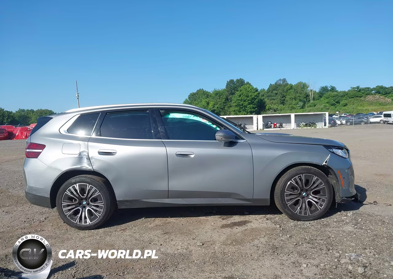 2025 BMW X3 30 xDrive VIN:5UX53GP09S9088247 - 13