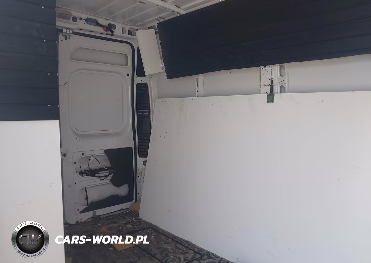 2014 Ram Promaster 1500 VIN:3C6TRVBG2EE104196 - 8