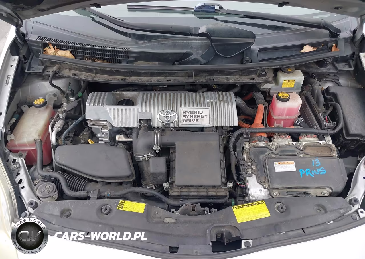 2011 Toyota Prius Two VIN:JTDKN3DU7B0264246 - 10