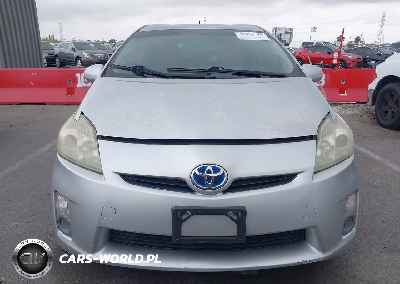 2011 Toyota Prius Two VIN:JTDKN3DU7B0264246 - 12