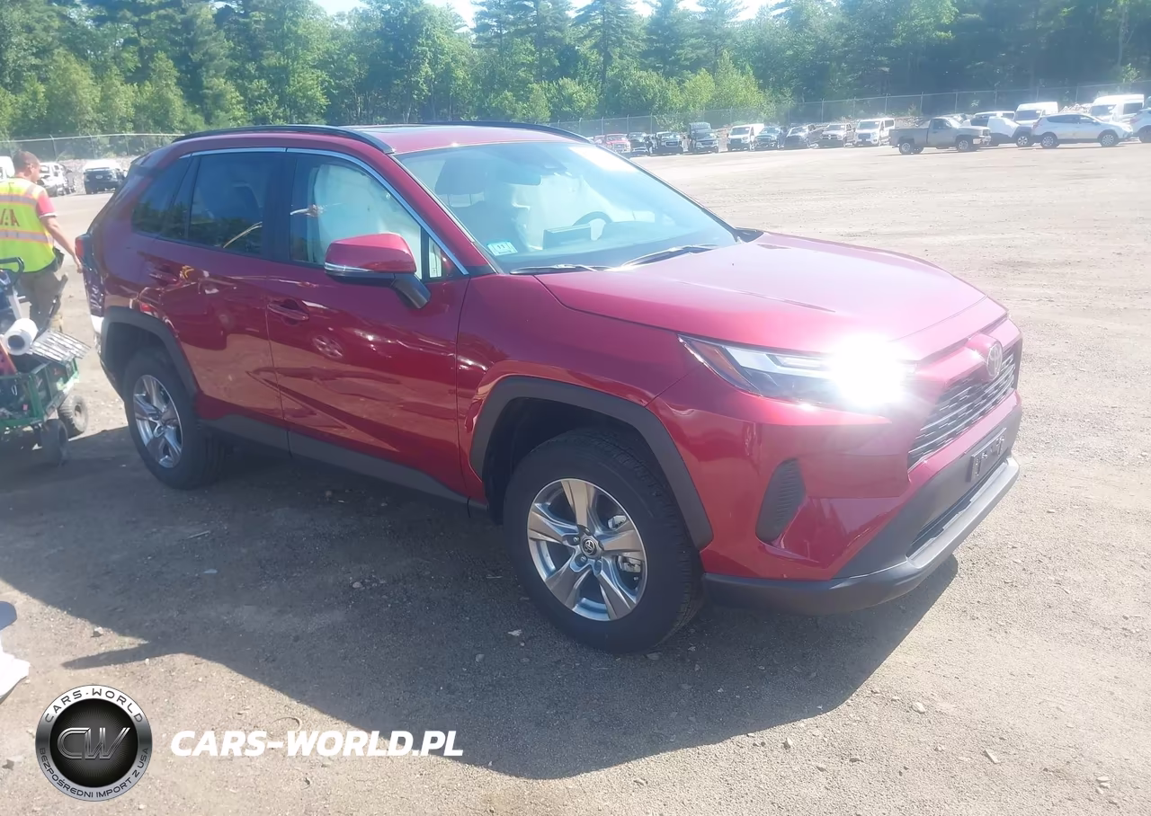 2025 Toyota Rav4 Xle – zdjęcie 1 z 16
