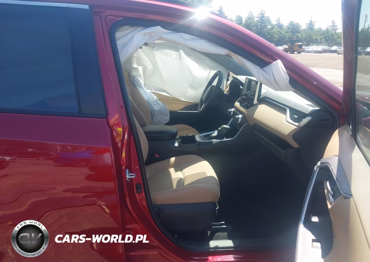 2025 Toyota Rav4 Xle VIN:2T3P1RFV4SW609531 - 5