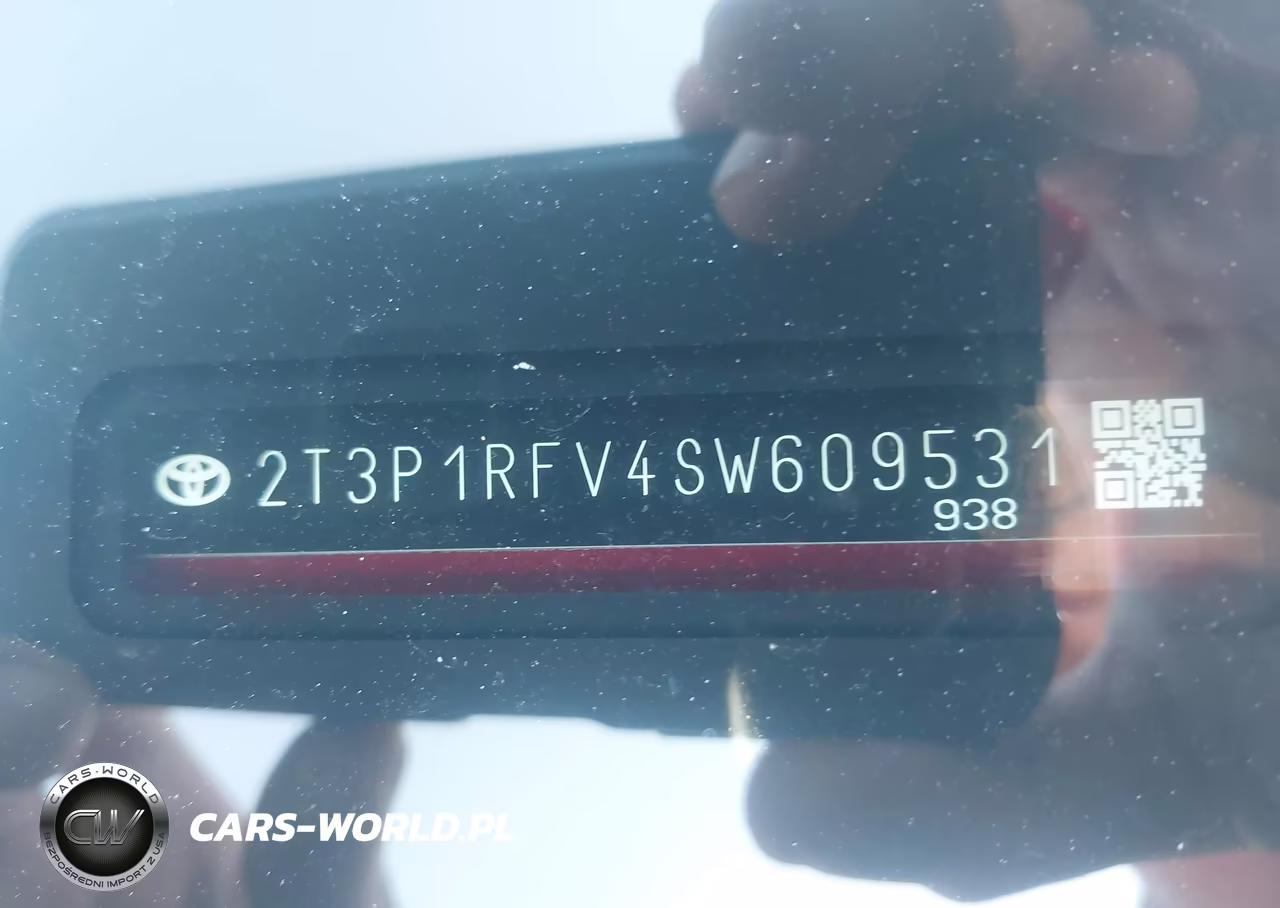 2025 Toyota Rav4 Xle VIN:2T3P1RFV4SW609531 - 9