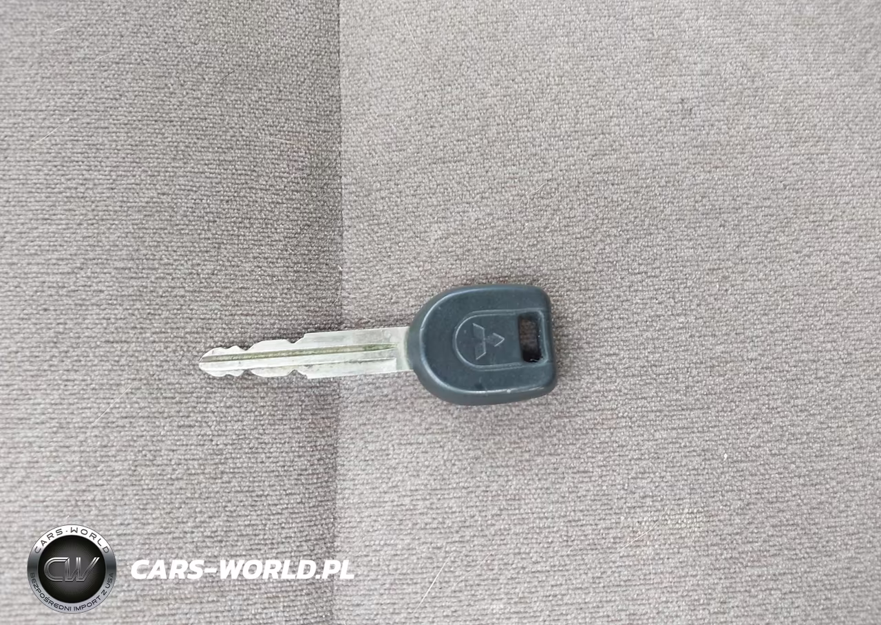 2001 Mitsubishi Montero Sport Es-Ls VIN:JA4MT21H31P024689 - 11