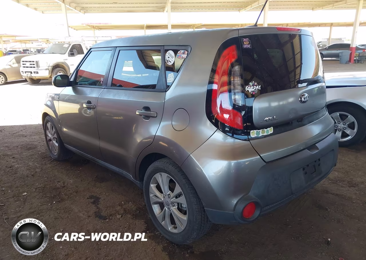 2015 Kia Soul + VIN:KNDJP3A53F7184572 - 3